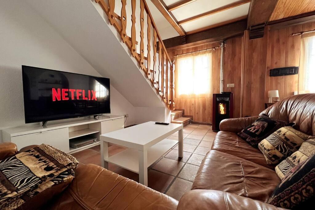 Sierra Nevada Apartamento, Ideal Para Grupos, Aparcamiento En La Puerta Y Con Impresionantes Vistas エクステリア 写真